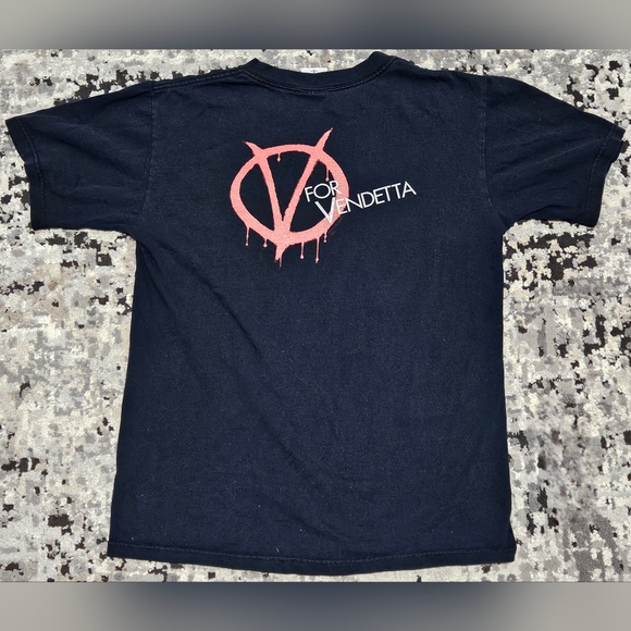 Rare V for Vendetta Movie Exclusive Men's Shirt - (Small) Limited Edition - Picture 2 of 3